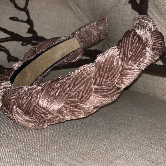 Braided velvet headband main image 4